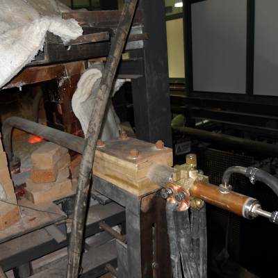 顶插电极、水套